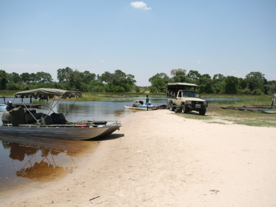 Squamater Safaris - Eco-friendly Cultural and Adventure Tours in Khwai, Botswana